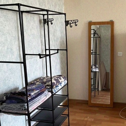 2-комн квартира д. Лопухинка, улица Детский Дом, 5