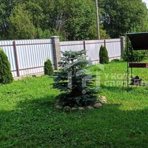 Коттедж/дом д. Лопухинка, улица Молодежная, 1