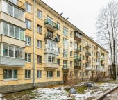 Продать Квартиры вторичка улица Ленсовета  57 