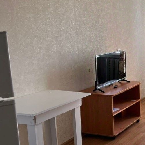 2-комн квартира д. Лопухинка, улица Детский Дом, 5