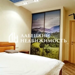 Продажа 3-комн квартиры на вторичном рынке улица Брянцева,  д. 13 к1