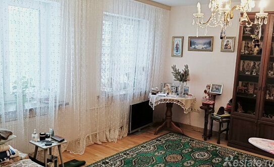 Продажа 1-комн квартиры на вторичном рынке Кириши, ул Восточная,  д. 12