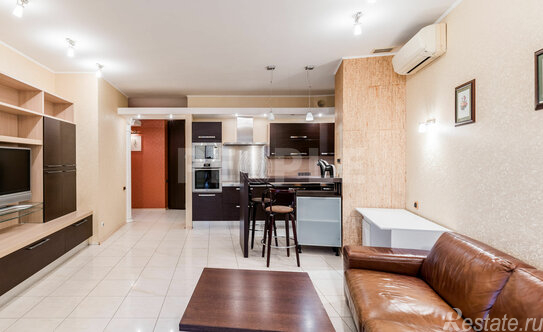 Продажа 3-комн квартиры на вторичном рынке Маршала Жукова пр-кт,  д. 43 к3