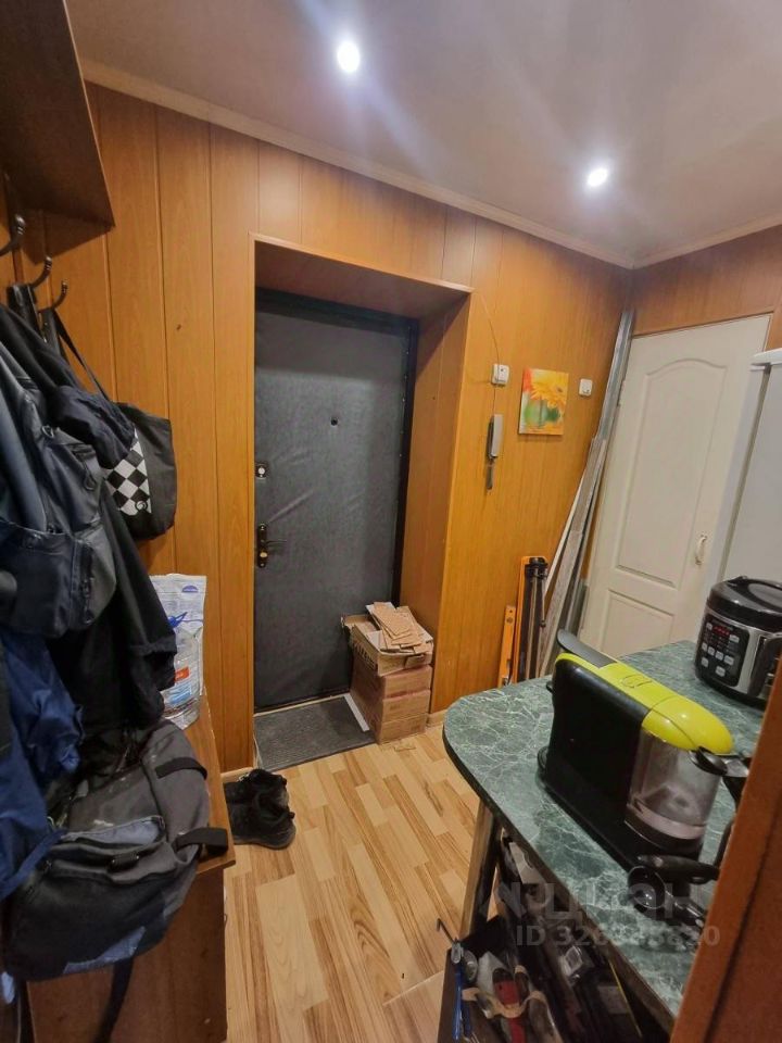 Продажа 1-комн квартиры на вторичном рынке Климовск мкр, улица Заводская,  д. 14