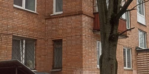 2-комн квартира улица Чекистов, 42