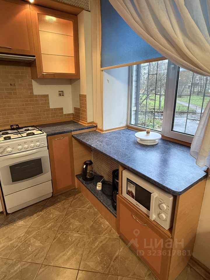 Аренда 1-комн квартиры на вторичном рынке Пушкин, Школьная улица, 59