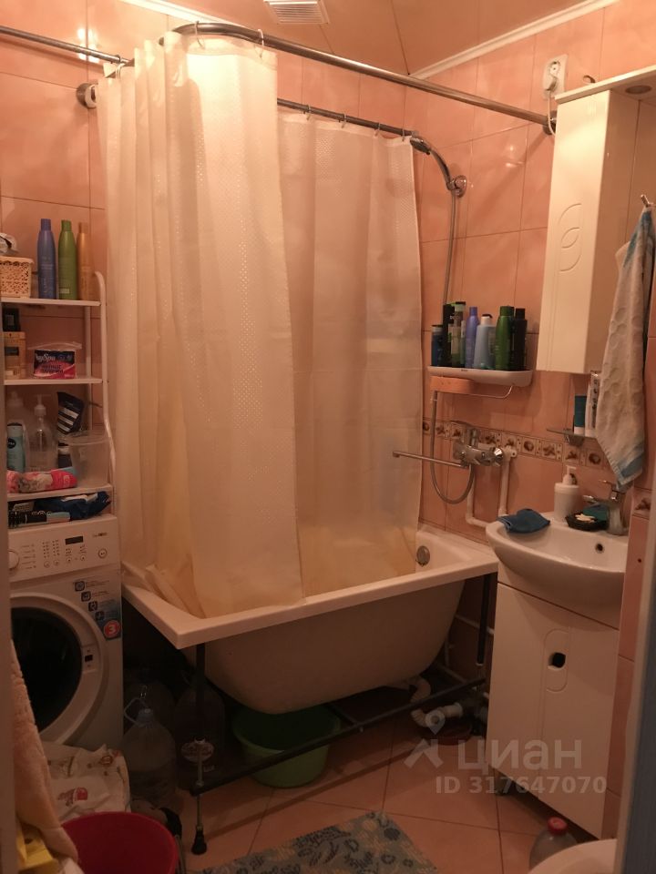 Продажа 4-комн квартиры на вторичном рынке Сиверский городской поселок, улица 123-й Дивизии, 2