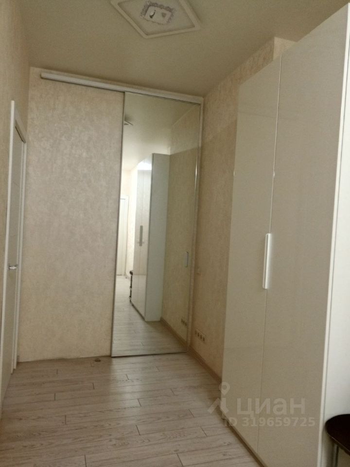 Продажа 2-комн квартиры на вторичном рынке Михневская улица, 8