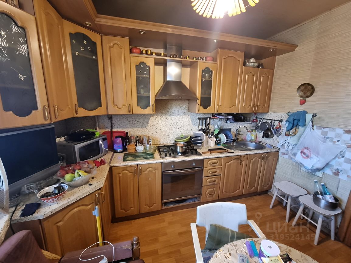 Продажа 3-комн квартиры на вторичном рынке улица Габричевского, 8