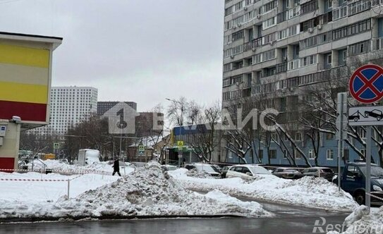 Продажа 3-комн квартиры на вторичном рынке Совхозная улица,  д. 6