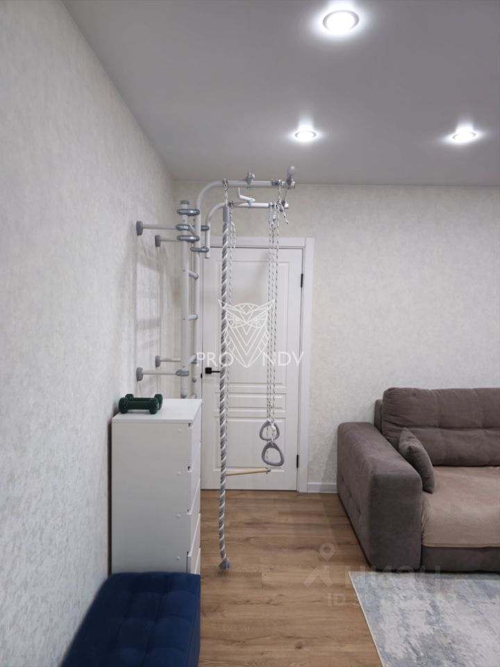 Продажа 2-комн квартиры на вторичном рынке Красноармейск, улица Строителей,  д. 5