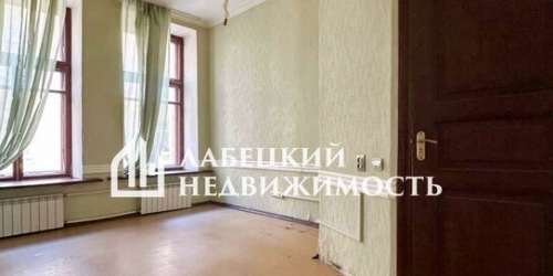 3-комн квартира ул Кирочная,  д. 49