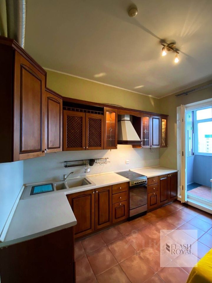 Продажа 1-комн квартиры на вторичном рынке Богатырский проспект, 32к1