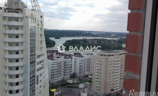 Продажа 1-комн квартиры на вторичном рынке Красногорск г, Красногорский б-р,  д. 8