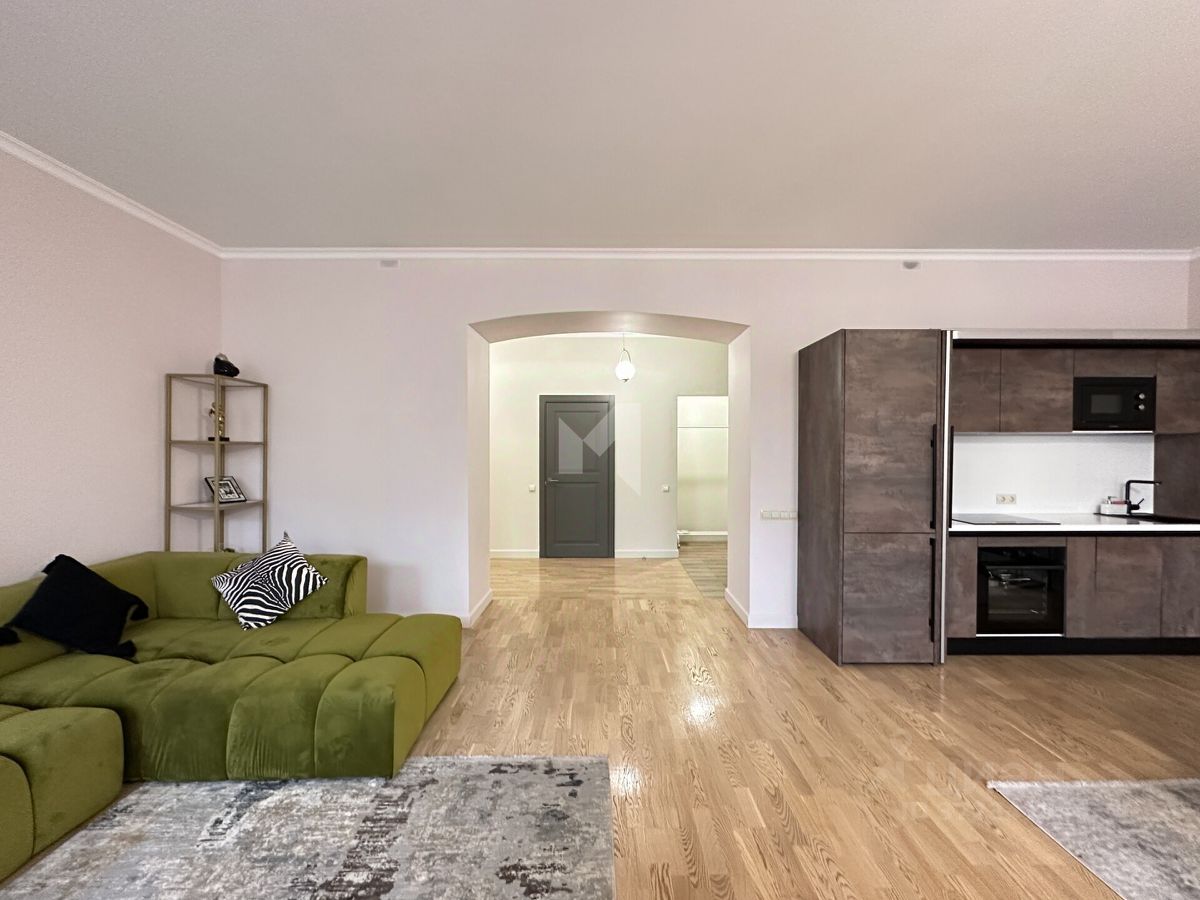 Продажа 4-комн квартиры на вторичном рынке Садовая-Спасская улица, 19/1