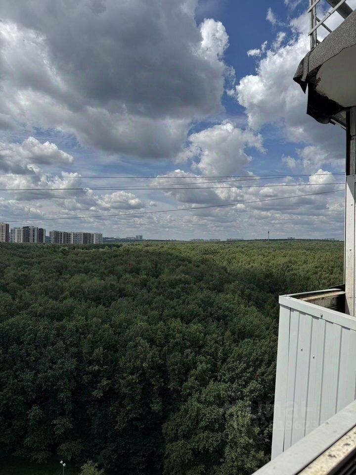 Продажа 3-комн квартиры на вторичном рынке Варшавское шоссе, 158К1