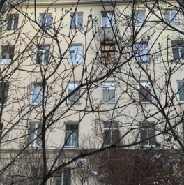 Продажа 4-комн квартиры на вторичном рынке ул Декабристов,  д. 11
