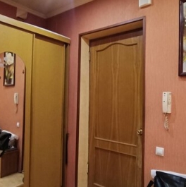 Продажа 3-комн квартиры на вторичном рынке Коломна, ул Девичье поле,  д. 10