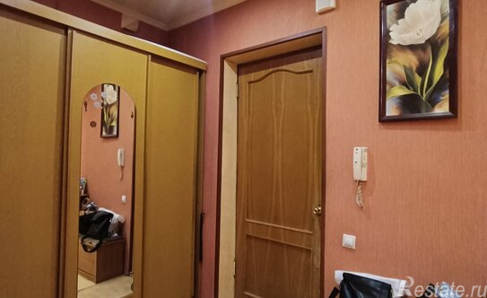 Продажа 3-комн квартиры на вторичном рынке Коломна, ул Девичье поле,  д. 10