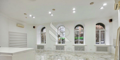 Помещение свободного назначения Басманная С. ул,  д. 31