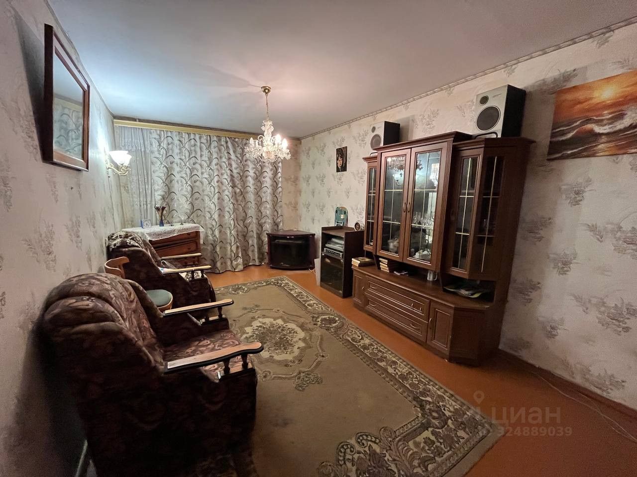 Продажа 2-комн квартиры на вторичном рынке Новлянский мкр, улица Новлянская, 16/2
