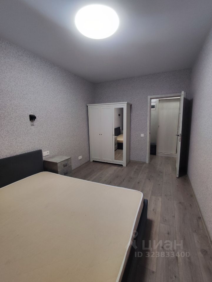 Аренда 1-комн квартиры на вторичном рынке д. Островцы, улица Летчика Волчкова, 1