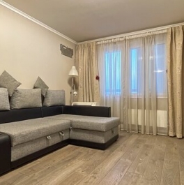 Продажа 1-комн квартиры на вторичном рынке улица Вертолётчиков,  д. 13