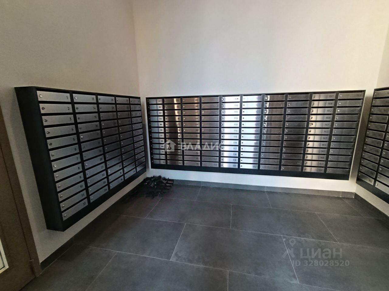 Продажа 3-комн квартиры на вторичном рынке улица Красного Маяка, 26А