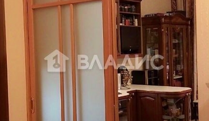 3-комн квартира 12-я Красноармейская улица, 3