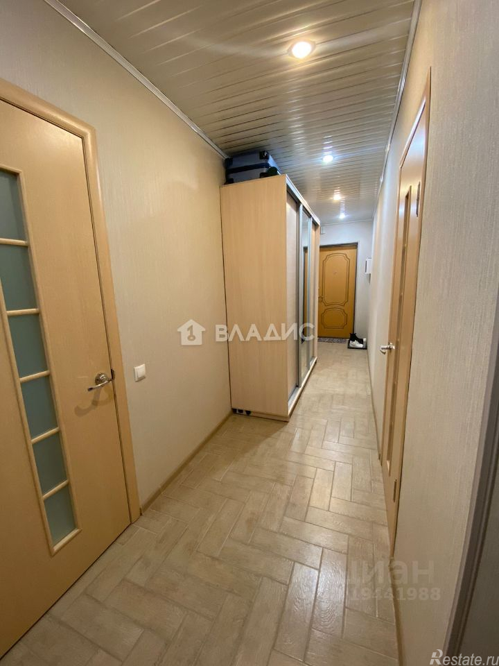 Продажа 2-комн квартиры на вторичном рынке Клин, ул 60 лет Комсомола,  д. 18,  к. 4