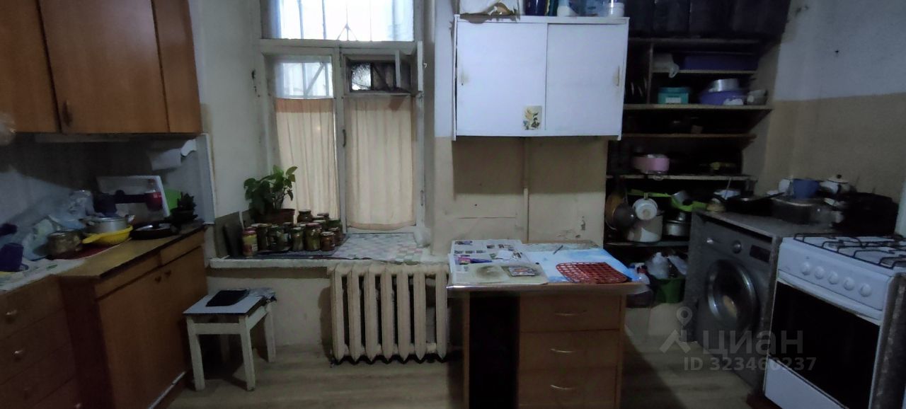 Продажа комнаты набережная Лейтенанта Шмидта, 13