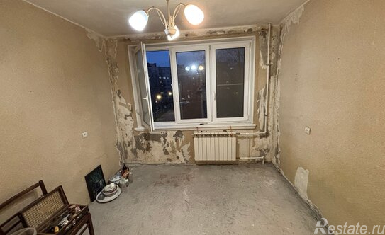 Продажа 2-комн квартиры на вторичном рынке проспект Солидарности,  д. 10 к1