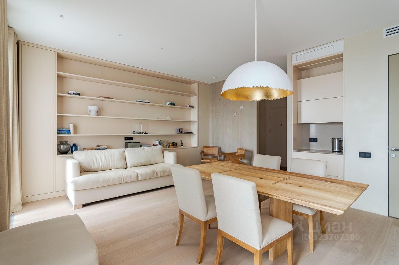 Продажа 2-комн квартиры на вторичном рынке Ходынская улица, 2