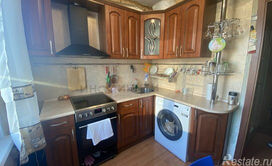 Продажа 3-комн квартиры на вторичном рынке ул Перекопская,  д. 22,  к. 1