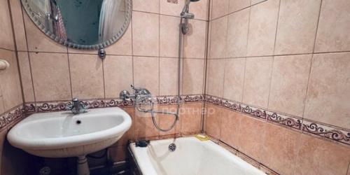 4-комн квартира пр-кт Сизова,  д. 30,  к. 3