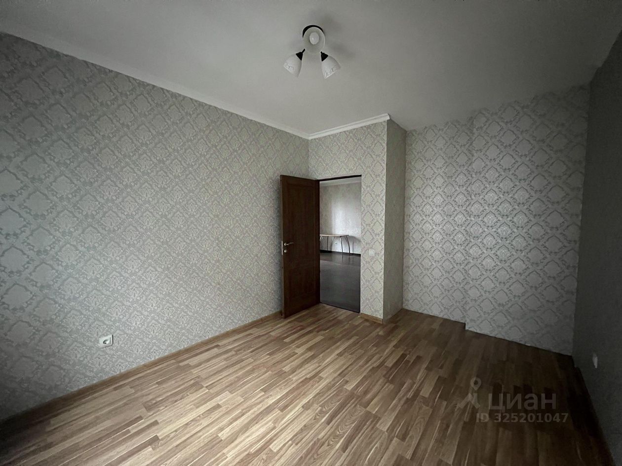 Продажа 2-комн квартиры на вторичном рынке Колтуши, улица Иоанна Кронштадтского, 7