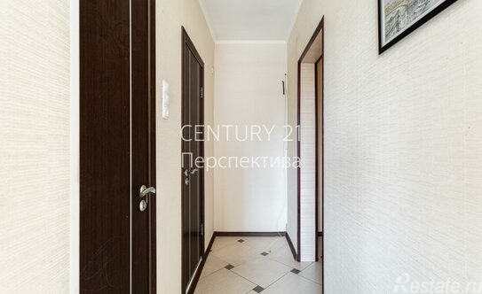 Продажа 2-комн квартиры на вторичном рынке Новомарьинская улица