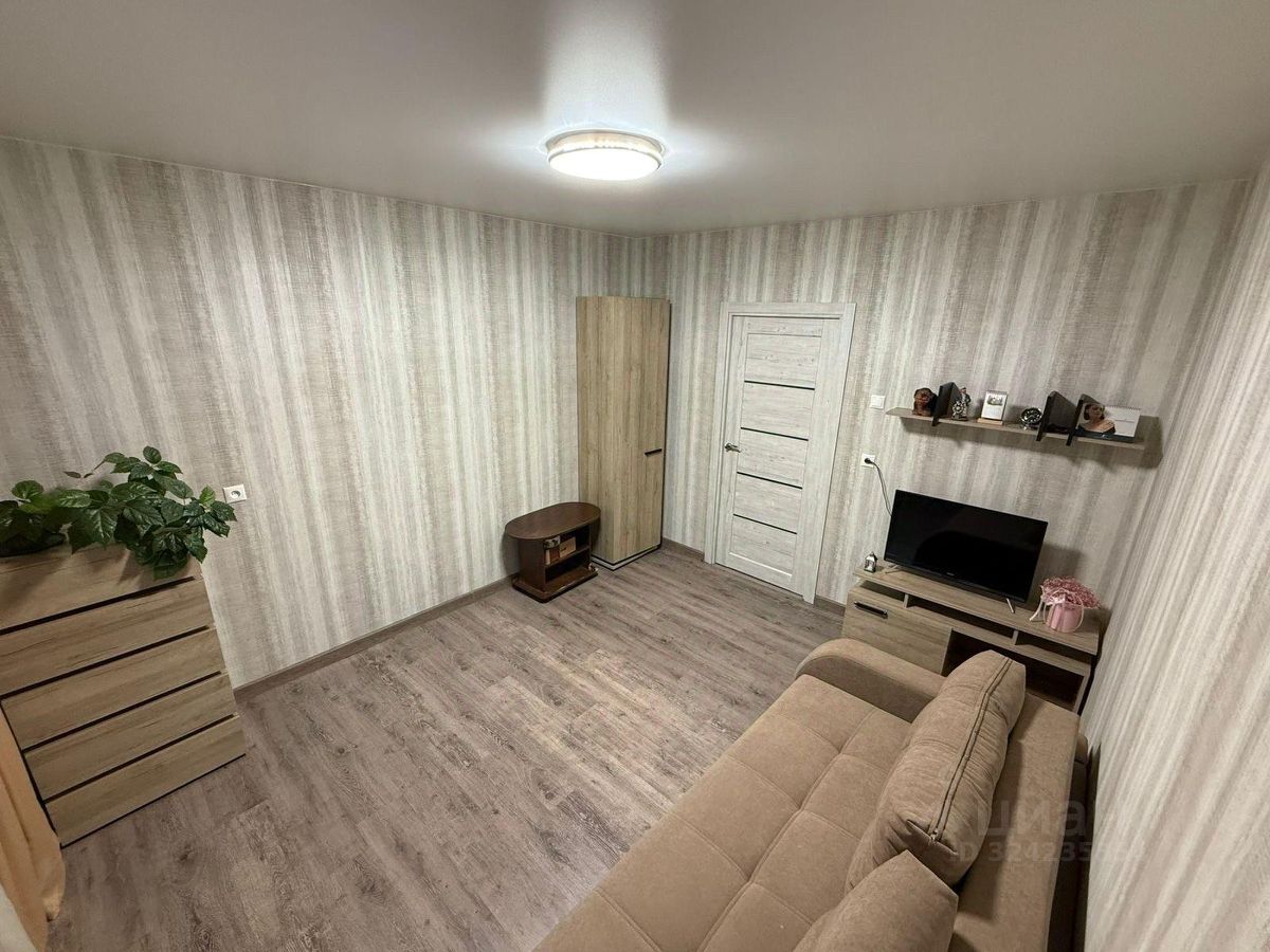 Продажа 3-комн квартиры на вторичном рынке Гаккелевская улица, 26