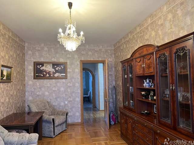 Аренда 1-комн квартиры на вторичном рынке Ленсовета ул,  д. 22