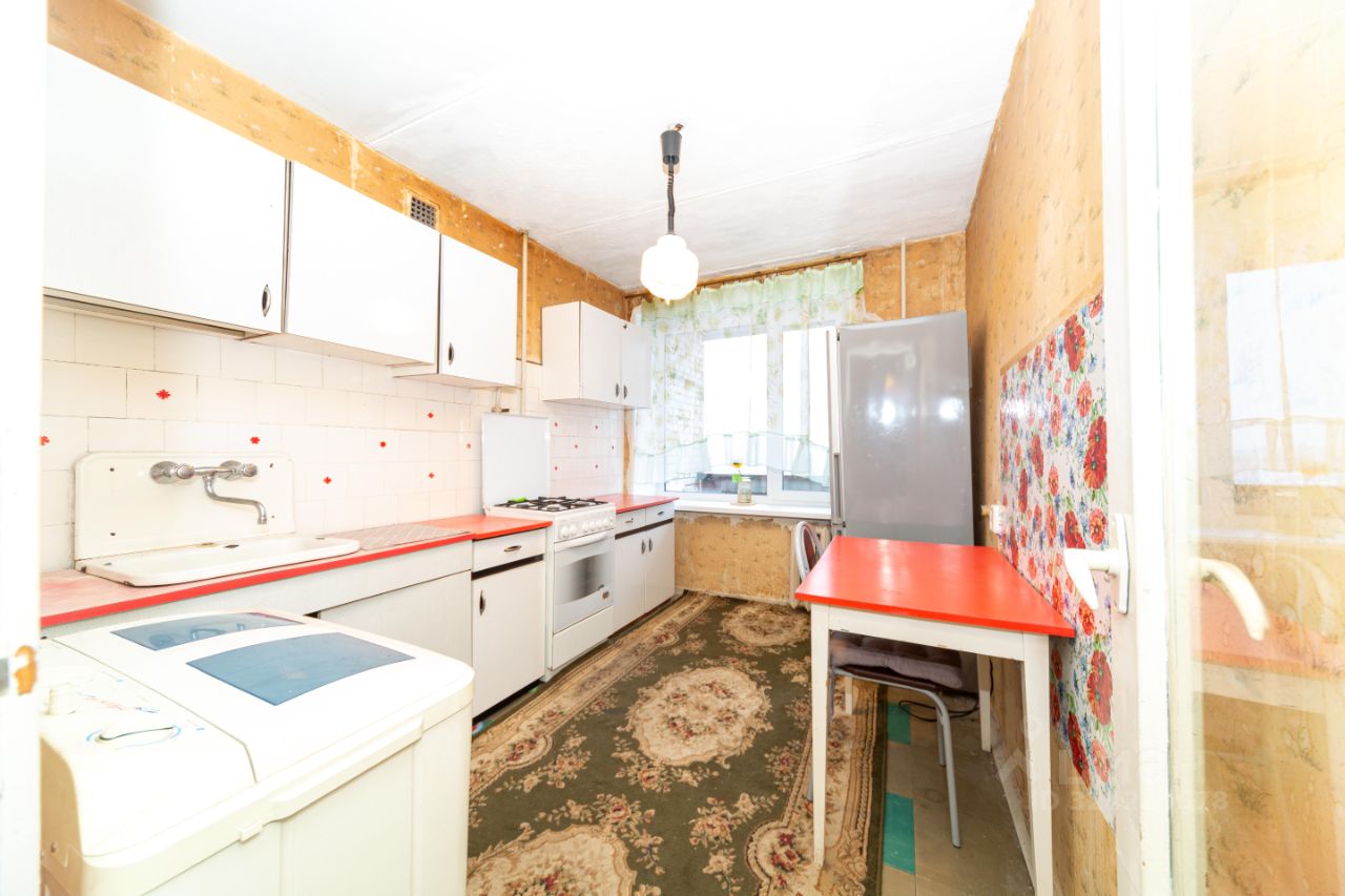 Продажа 1-комн квартиры на вторичном рынке улица Орджоникидзе, 45/1