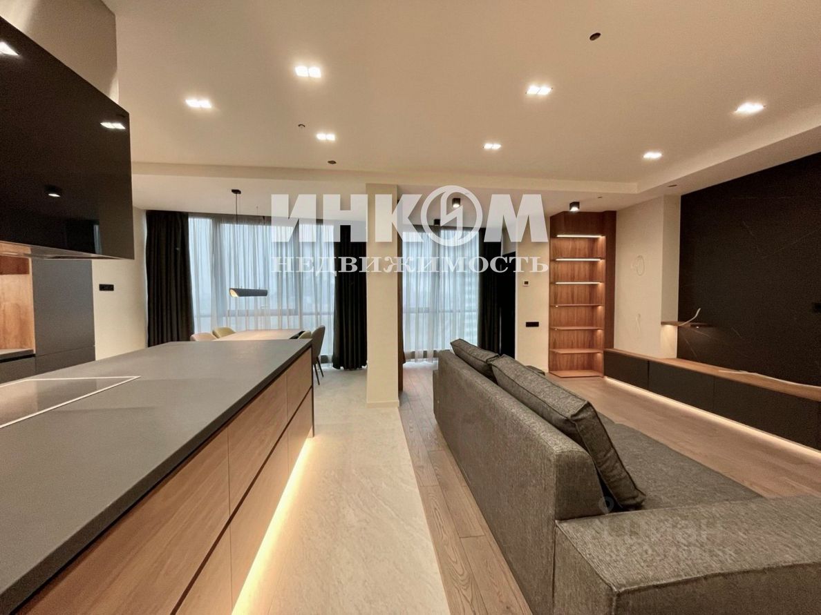 Продажа 3-комн квартиры на вторичном рынке Флотская улица, 7к4