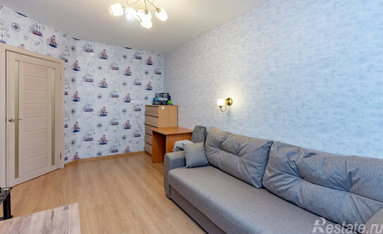 Продажа 1-комн квартиры на вторичном рынке Заречная улица,  д. 25