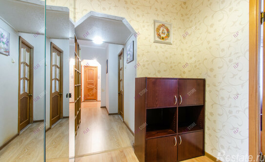 Продажа 3-комн квартиры на вторичном рынке ул Вербная,  д. 18,  к. 1