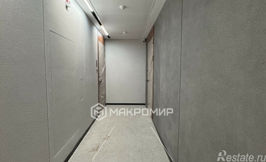 Продажа 2-комн квартиры на вторичном рынке Малоохтинский проспект,  д. 68