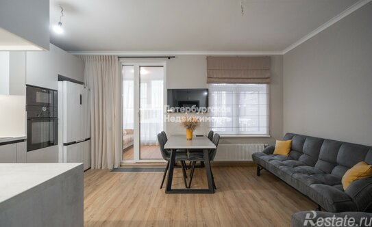 Продажа 2-комн квартиры на вторичном рынке улица Дыбенко,  д. 8 к2 с1