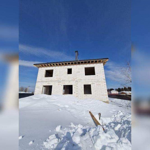 Коттедж/дом деревня Брёхово, Светлая улица,  д. 2