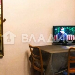 Продажа 2-комн квартиры на вторичном рынке улица Зины Портновой,  д. 13