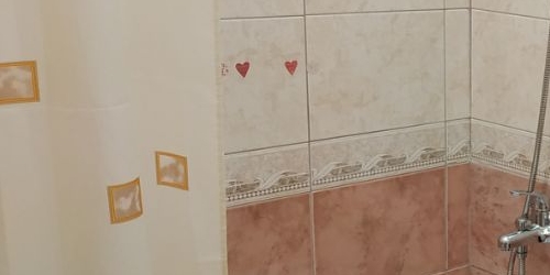 4-комн квартира улица Казакова, 1/3с7