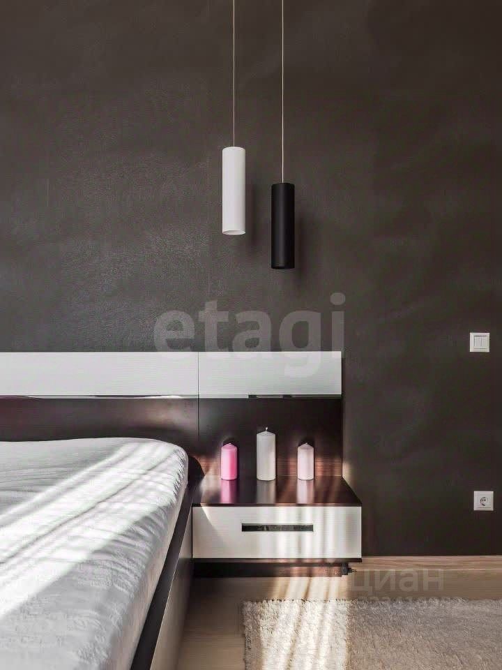 Продажа 3-комн квартиры на вторичном рынке Бестужевская улица, 7к2