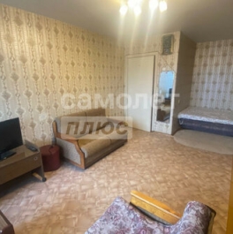 Продажа 1-комн квартиры на вторичном рынке Подольск г, Климовск мкр, 50 лет Октября пр-кт,  д. 20Б